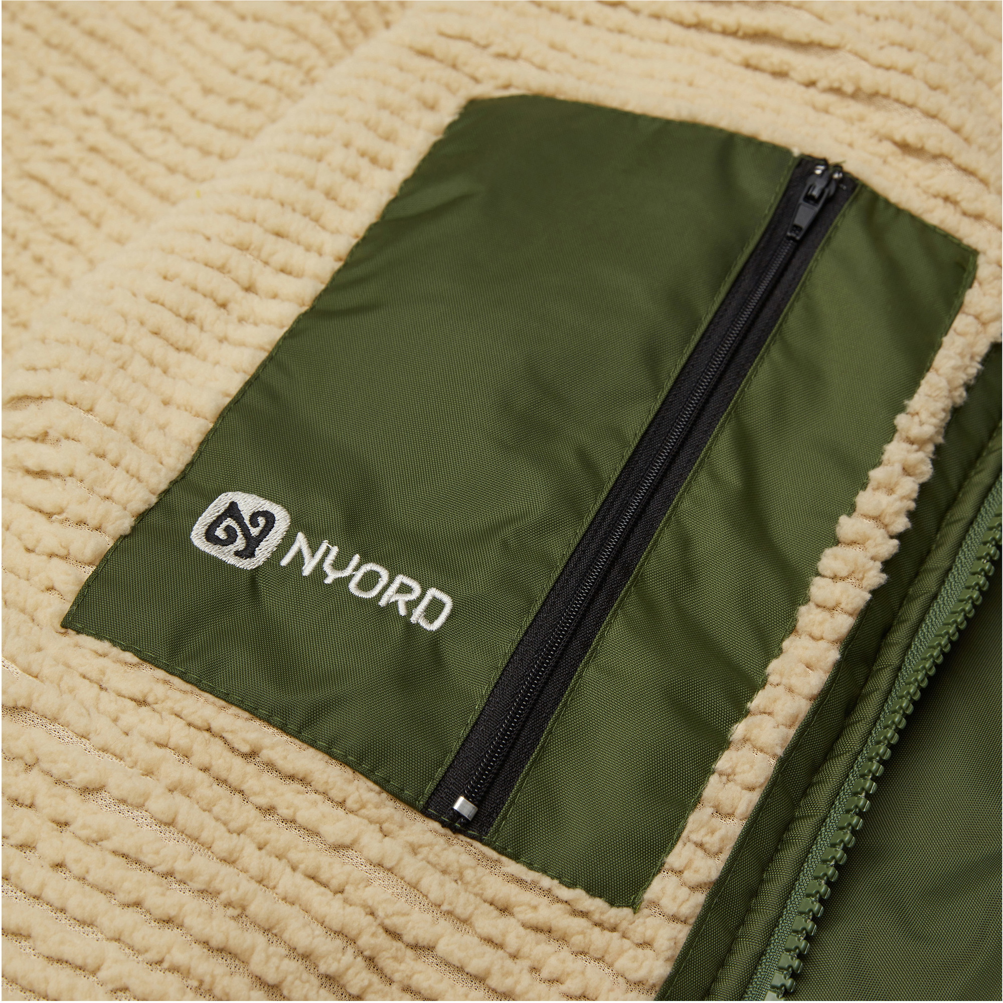2026 Nyord Accappatoio Da Esterno Primaloft ACC0005 - Khaki / Ecru