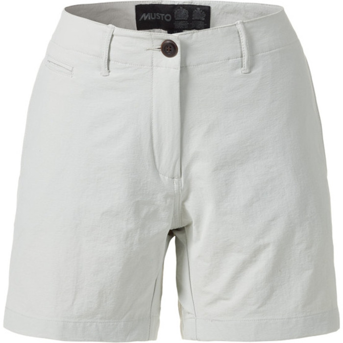 Musto Kvinners Essential Uv Raskt Dry 4 Lomme Shorts Platina Se2070