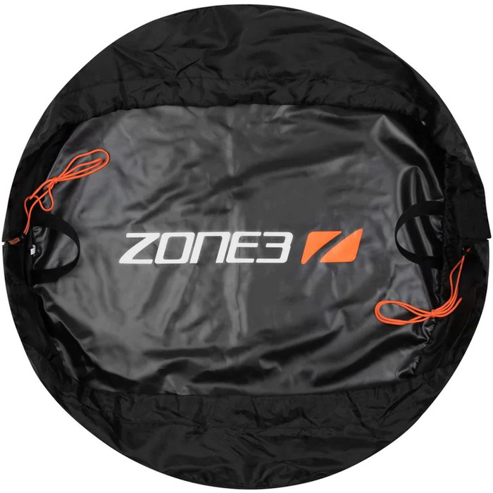 2024 Zone3 Wetsuit Changing Mat / Bag RA22WSCM101 - Black
