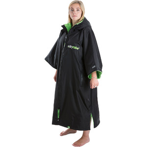 2024 Dryrobe Advance Short Sleeve Premium Outdoor Changing Robe / Poncho DR100 - Black / Green