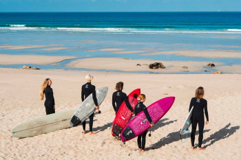 Deep dive into the Billabong Graphene Wetsuits | Watersports
