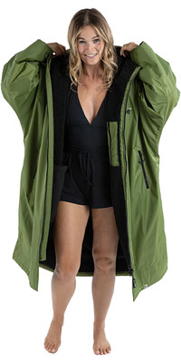2023 Dryrobe Advance Long Sleeve Changing Robe / Poncho DR100 - Dark Green / Black